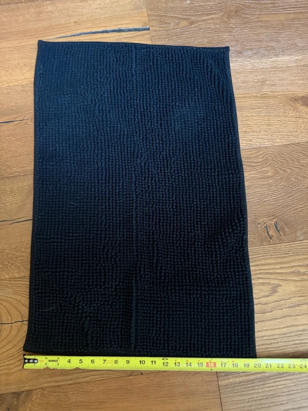Room Essentials Everyday Black Chenille Bath rug Mats - Set of 2